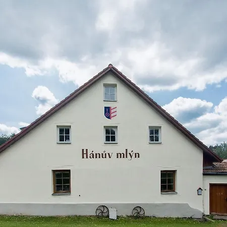 Homestay szállás Hanuv Mlyn